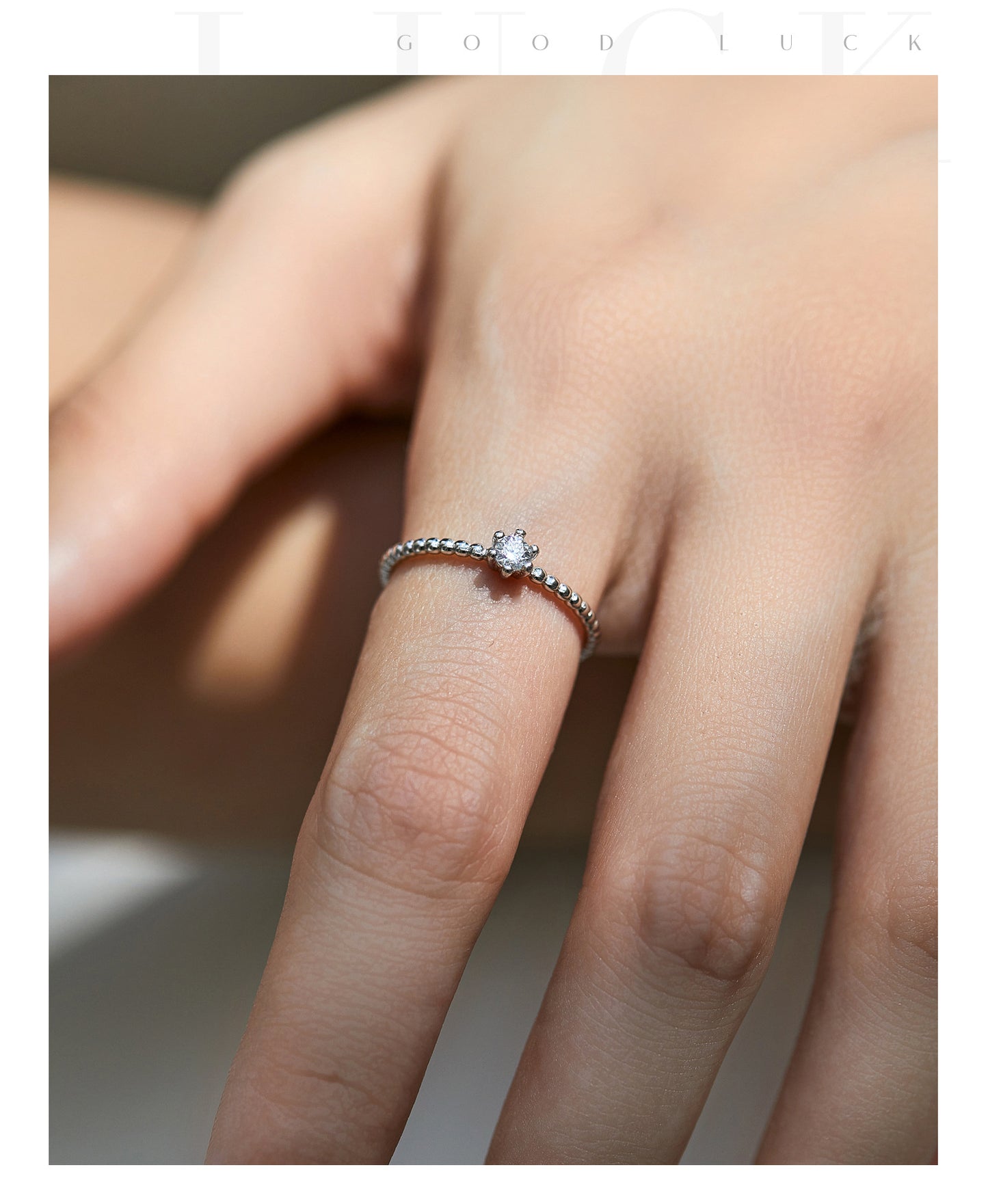 Planderful Moissanite Sparkling Ring – Elegant Geometric Design with Moissanite Beads