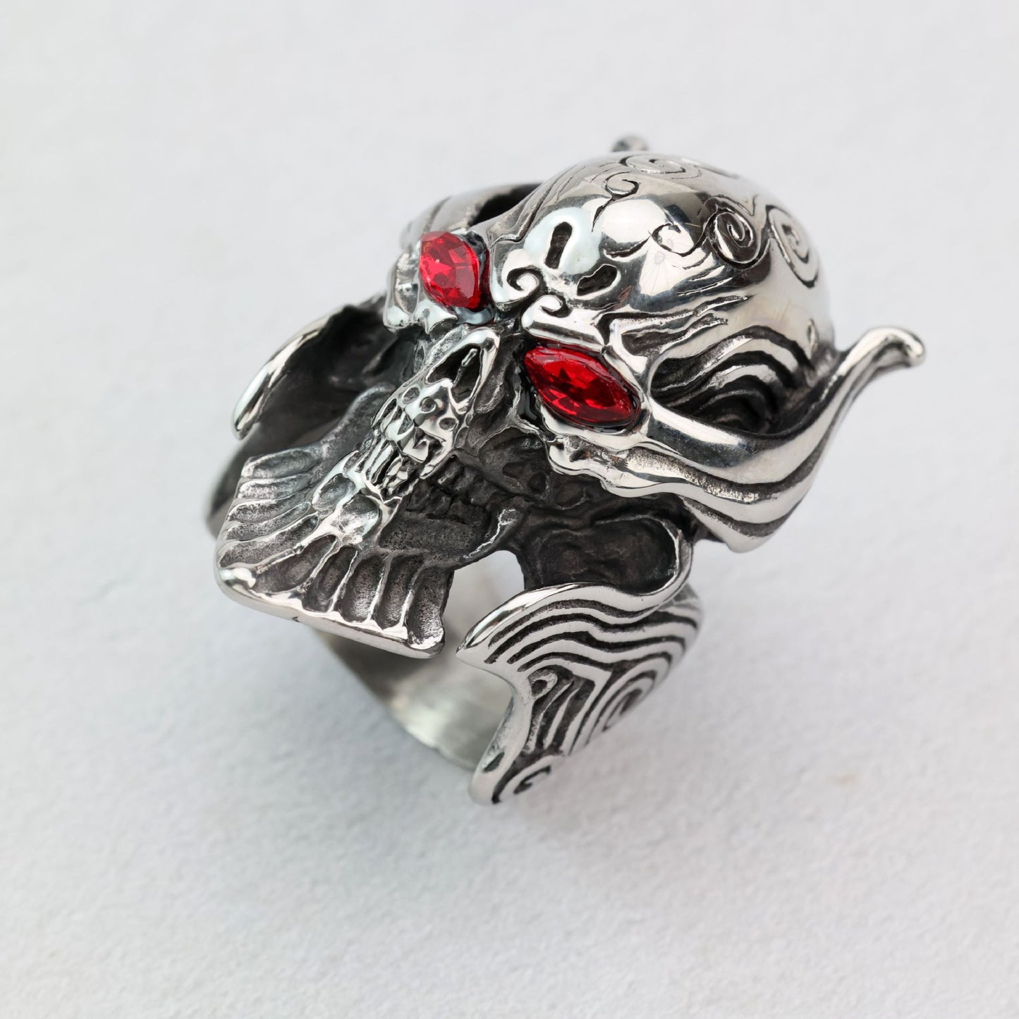 Planderful Mens Skull Ring Stainless Steel Retro Domineering Punk Hollow Skull Design Statement