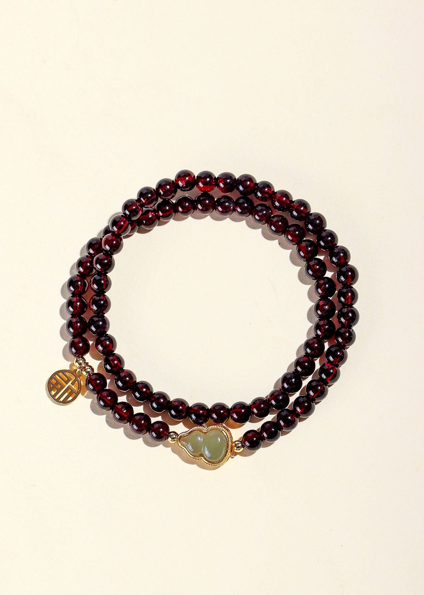 Planderful Fortune's Favor Bracelet – Elegant Natural Garnet and Hetian Jade Design