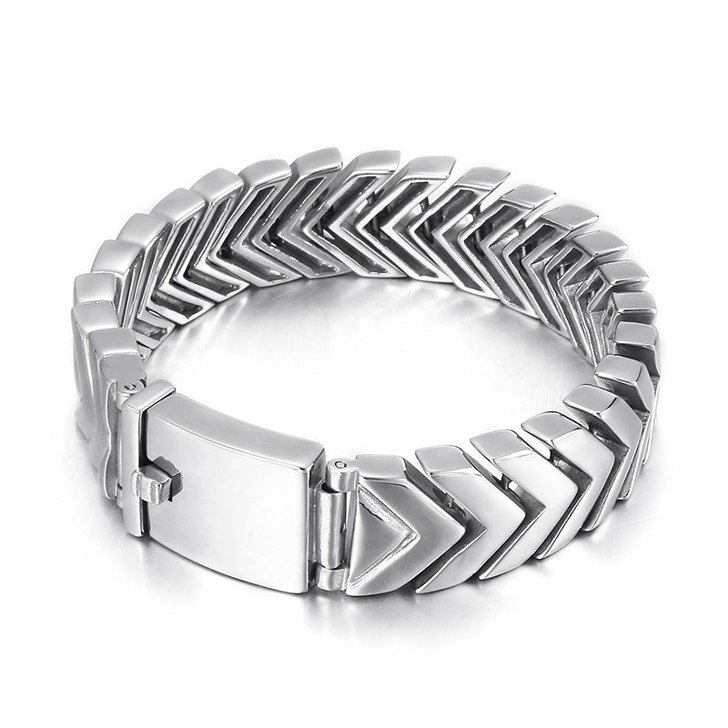 Stylish Stainless Steel Men's Bracelet with Snake Bone Design