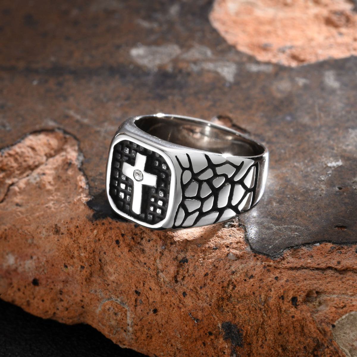 Stainless Steel Men's Zircon Cross Casting Ring – Europe & America