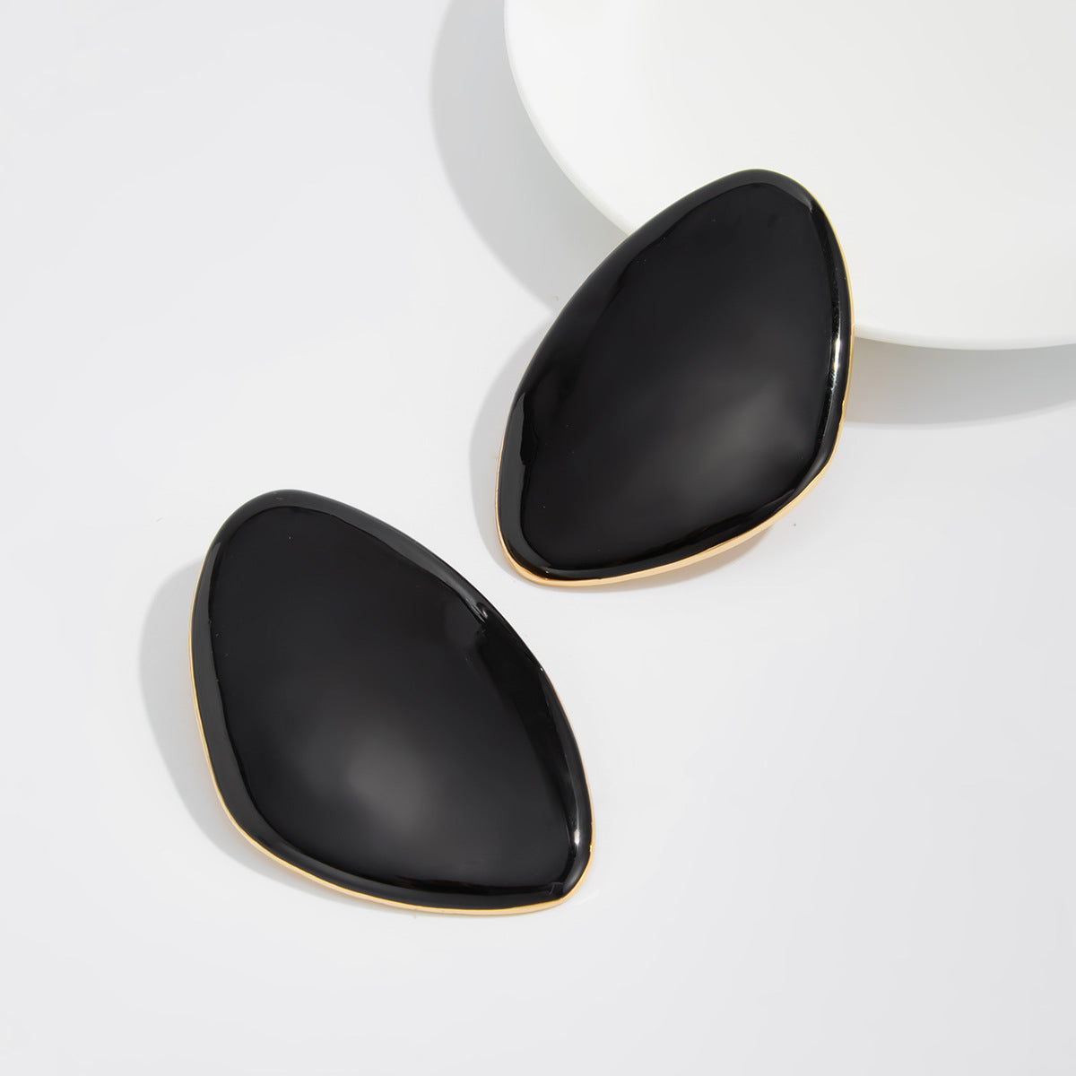 Planderful Smudged Oil Stud Earrings Bold Irregular Design for Women Vienna Verve Collection