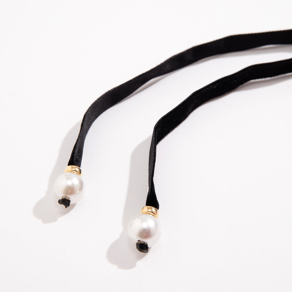European and American Velvet Fabric Pearl Bow Choker Necklace with Lace Up Collar