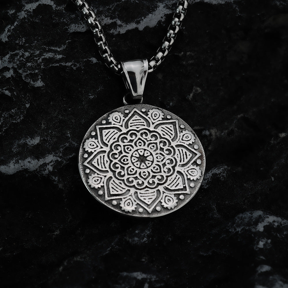 Retro Stainless Steel Men's Universal Pendant Guanyin Necklace