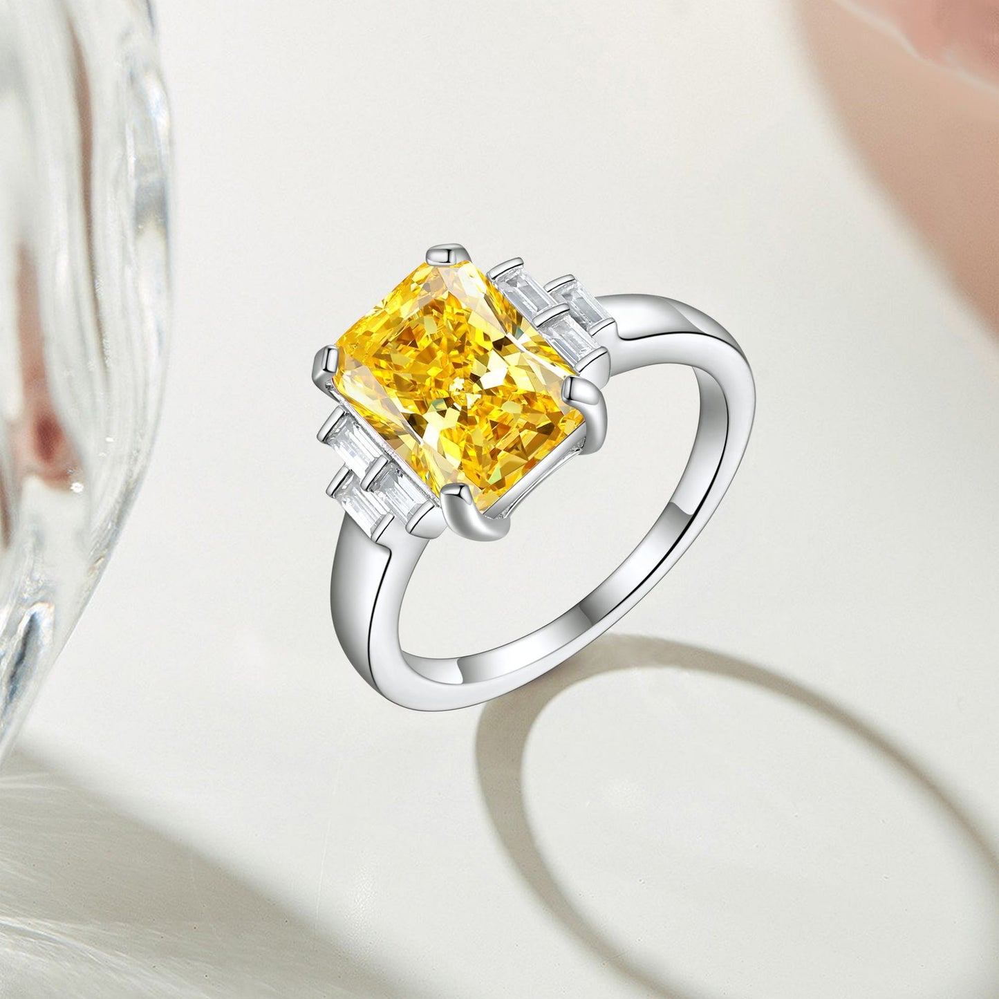 High-End 925 Sterling Silver Flame Ice Flower Cut Zircon Ring