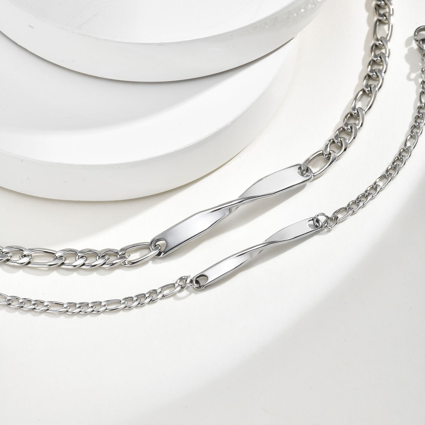 Planderful Gold Steel Mobius Bracelet For Couples Wear