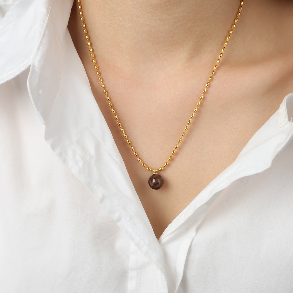 Elegant Geometric Agate Pendant Necklace with Luxurious Titanium Gold Plating