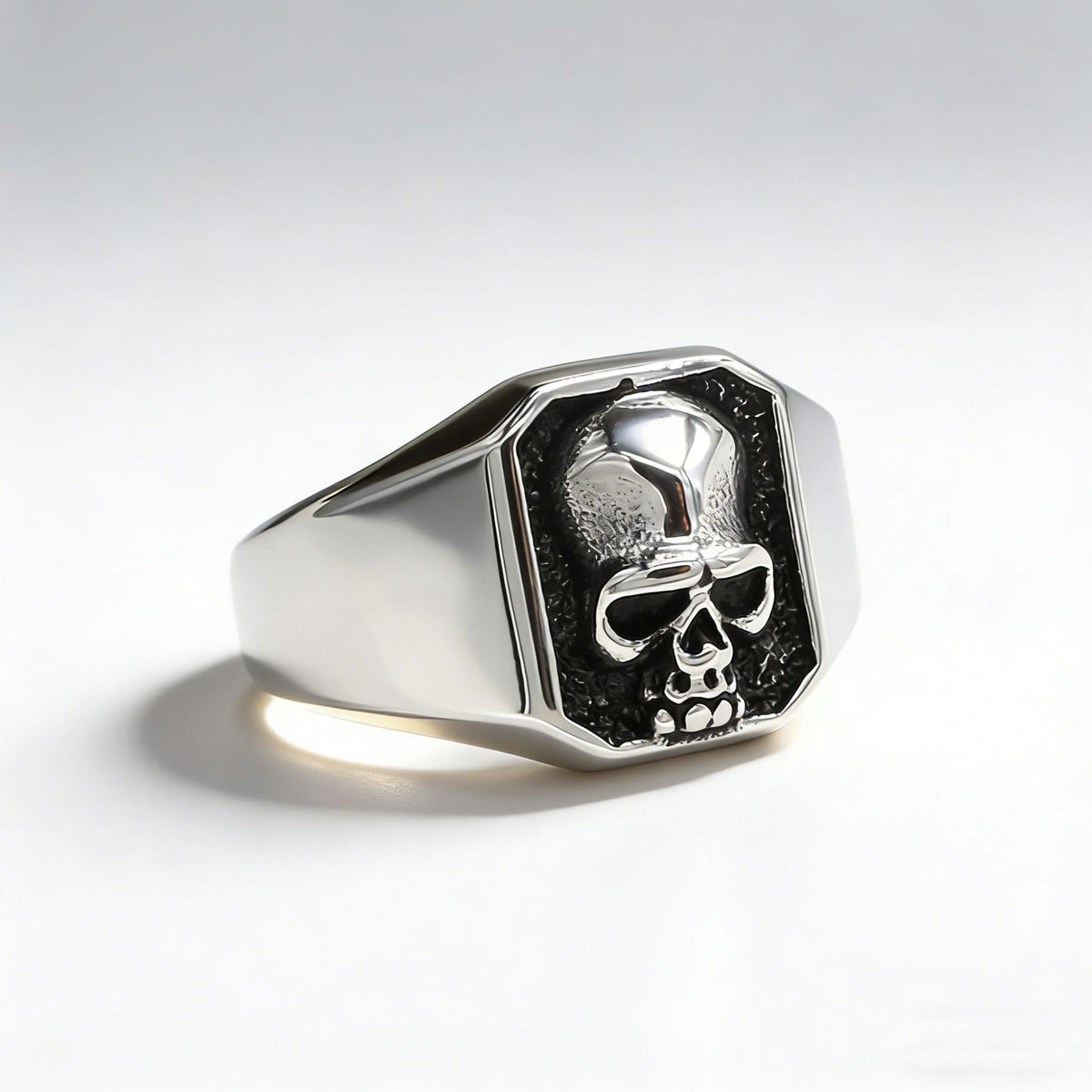 Planderful Skull Titanium Ring Unisex Retro Style Protection Symbol For Men Women