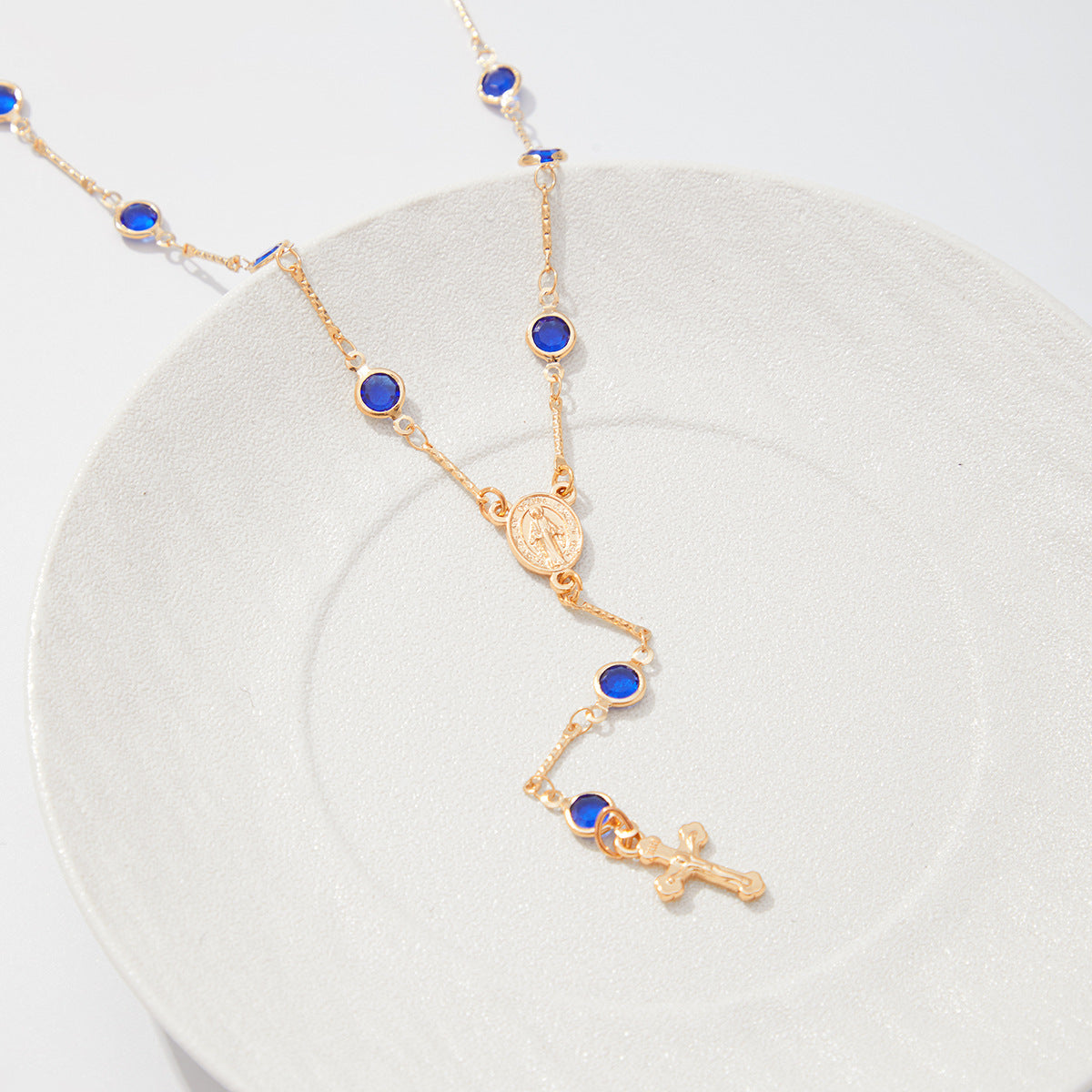 European and American cross-border personalized versatile zircon-encrusted cross pendant necklace, temperament stacked with cold ins long jewelry