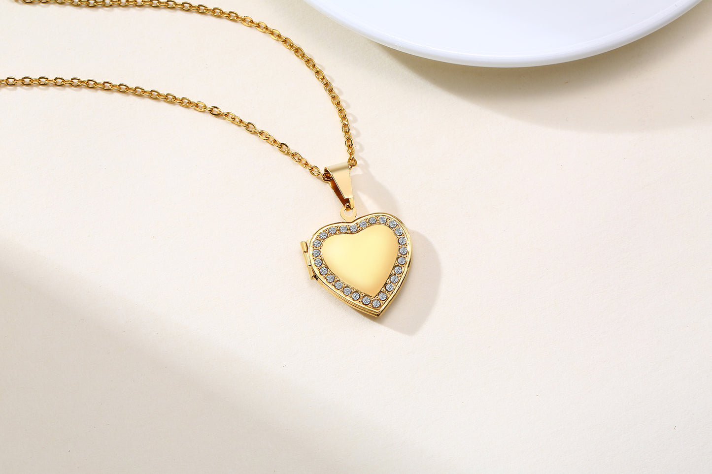 European And American Heart-Shaped Zircon Gold Necklace