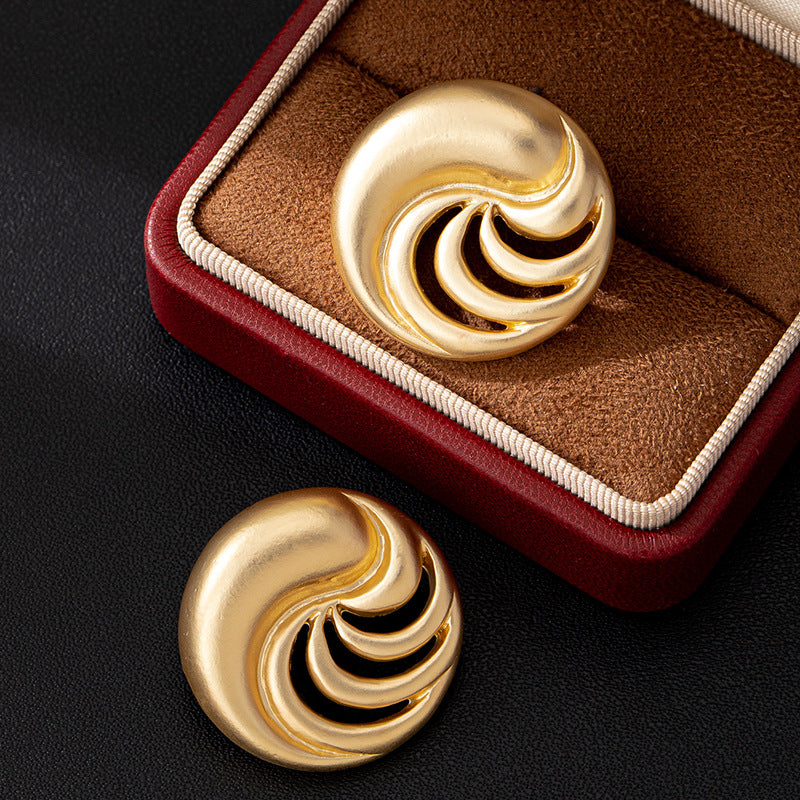 Planderful Vienna Verve Earrings – Unique Metal Vortex Design