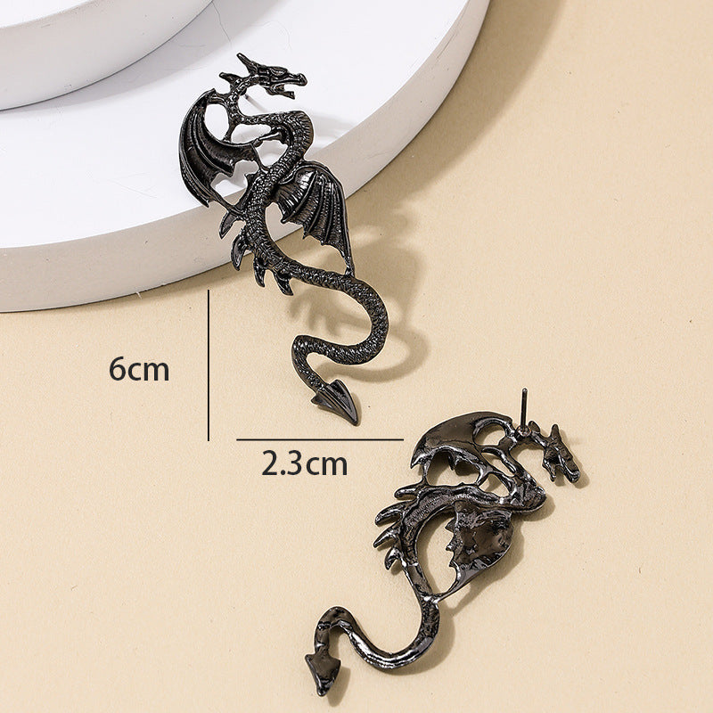 Retro Metal Dragon Earrings - Exquisite Cross-Border Design and Luxury Aesthetics