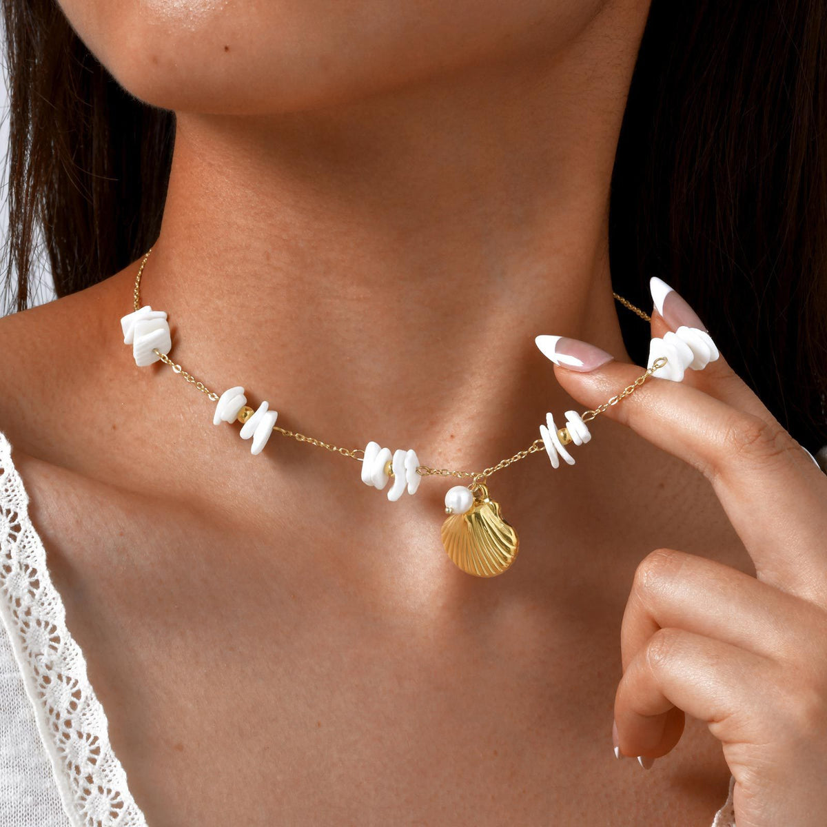 Seaside Summer Small Fresh Ocean Wind Stainless Steel White Shell Square Piece Metal Necklace