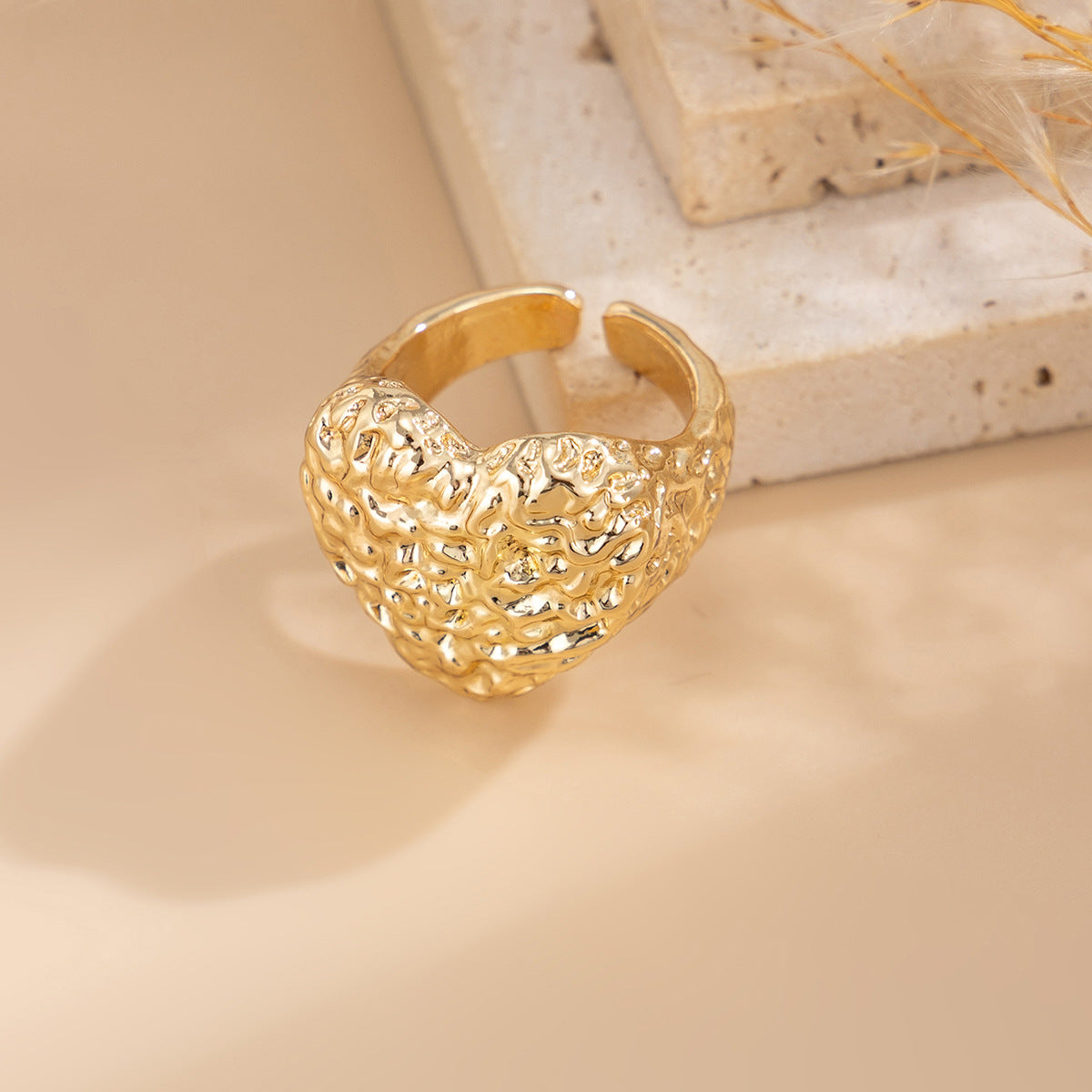 Planderful Vienna Verve Ring – Elegant Adjustable Cold Metal Design