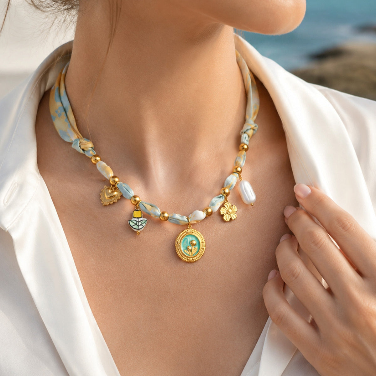 Women's Silk Scarf Necklace Stainless Steel Gold Heart-Shaped Lock Ceramic Silk Scarf
