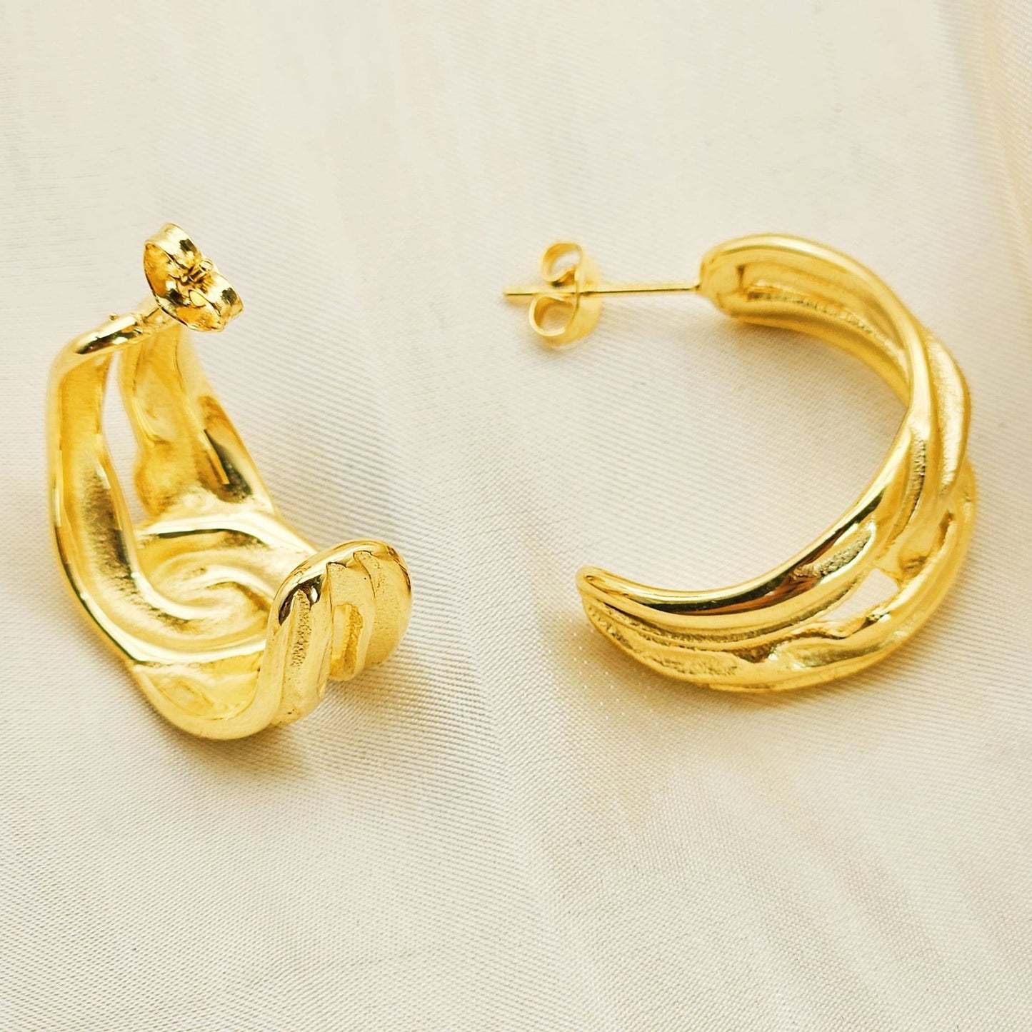 Planderful C Shaped Titanium Steel Earrings for Edgy Trendsetters Irregular Hollow Statement Jewelry
