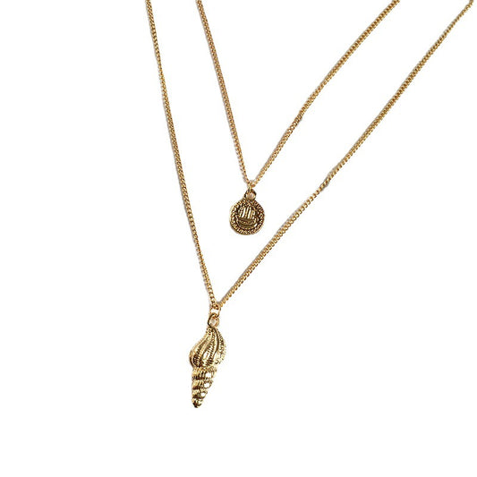 Gold Coin Conch Necklace with Minimalist Design and European Influence