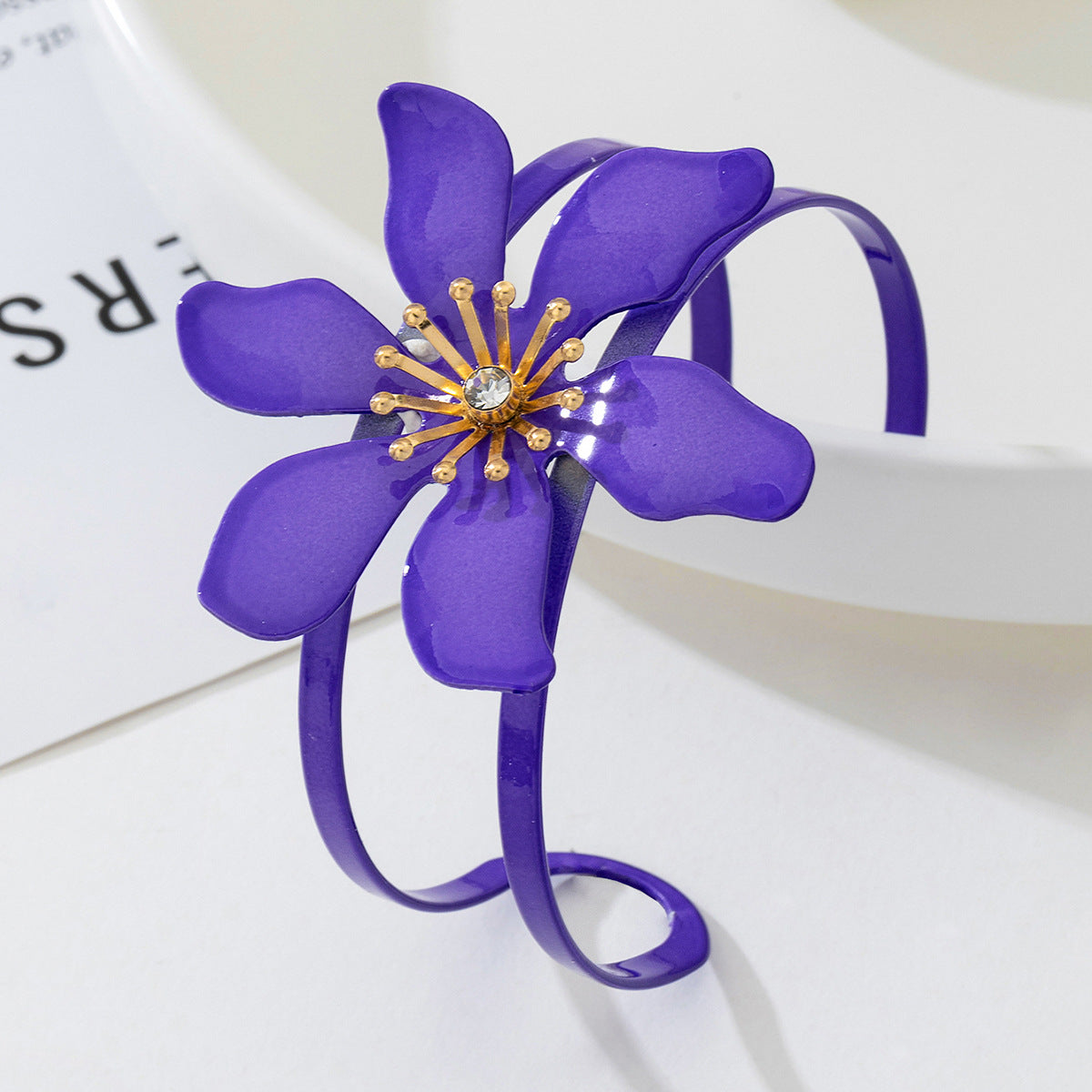 Exquisite Metal Five-Leaf Flower Bracelet Ring Set Planderful