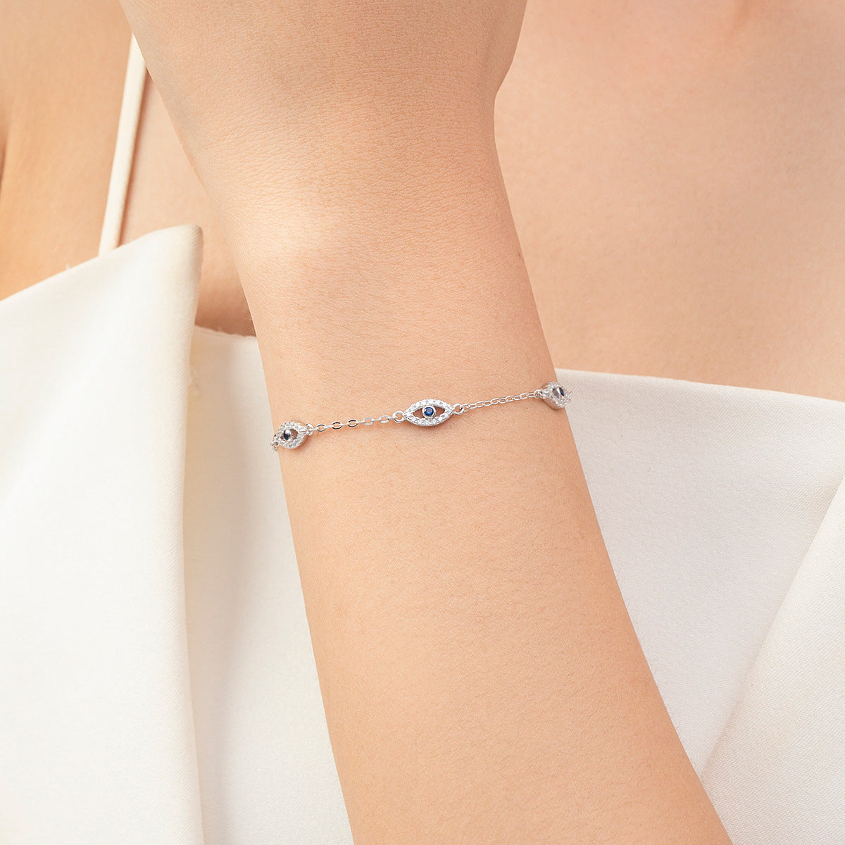 925 Sterling Silver Eye Zircon Bracelet