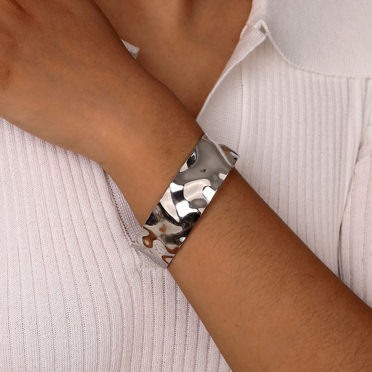 Stainless Steel Irregular Opening Bracelet Lava Feather Flower Wide