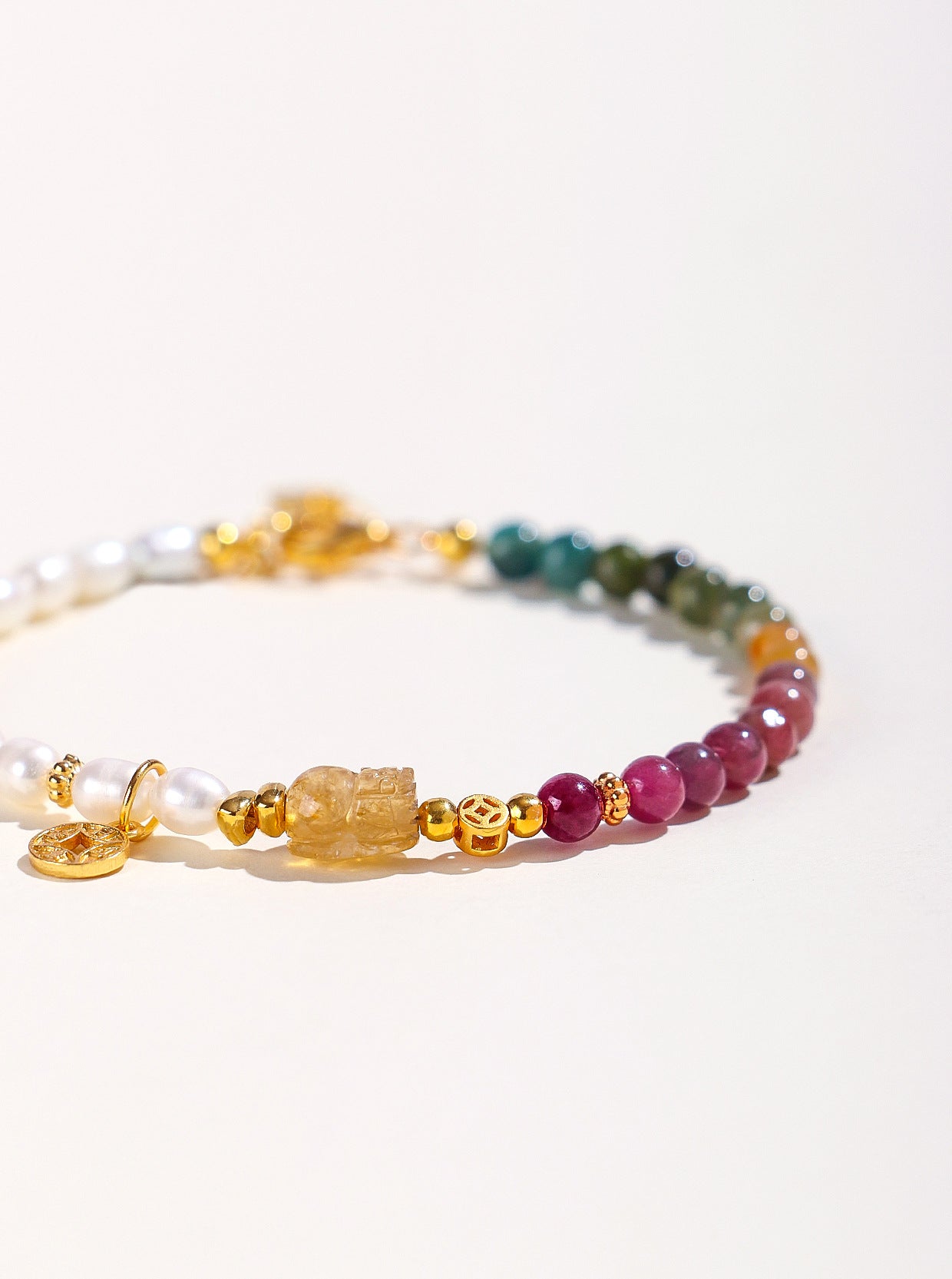 Planderful Fortune's Favor Bracelet – Elegant Freshwater Pearl and Tourmaline Design