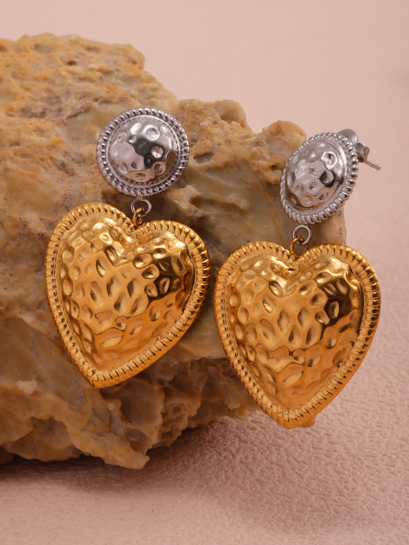 Planderful Peach Heart Stud Earrings 18K Gold Plated Ladies