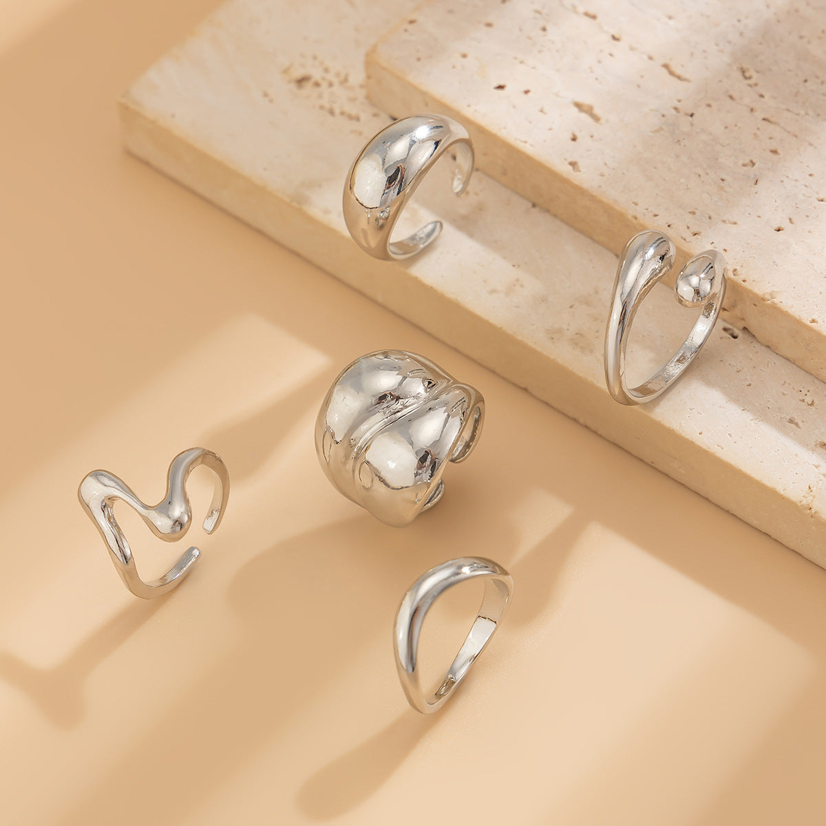 Planderful Vienna Verve Ring Set – Exaggerated Baroque Design