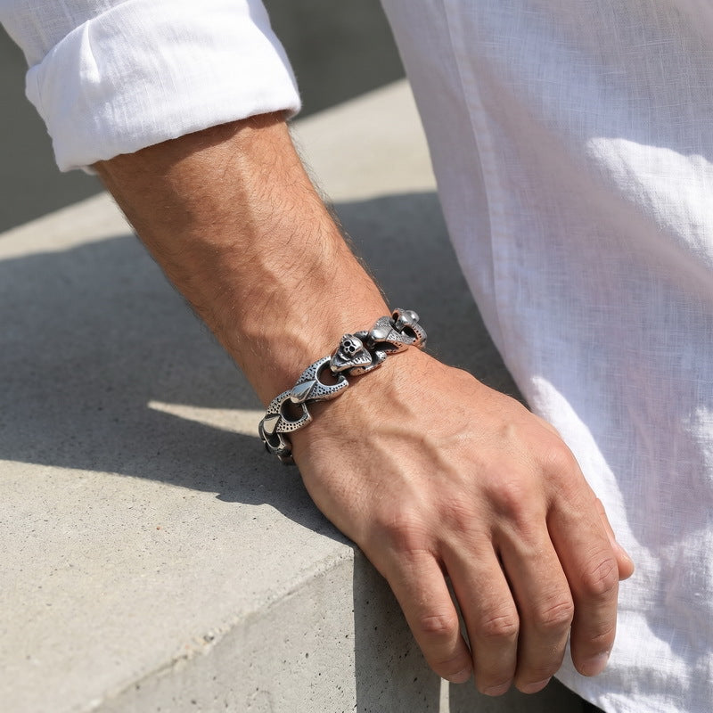 Heavy Industry Skull Buckle Bracelet – Punk Style Smear Keel Chain Stainless Steel
