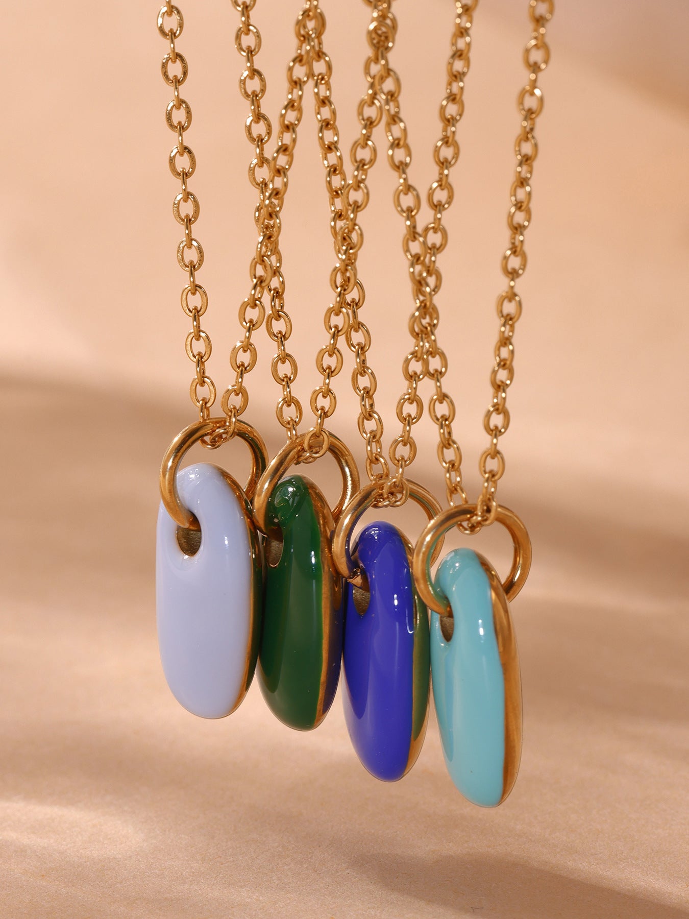 Planderful Oval Pendant Necklace 18K Gold Plated For Women