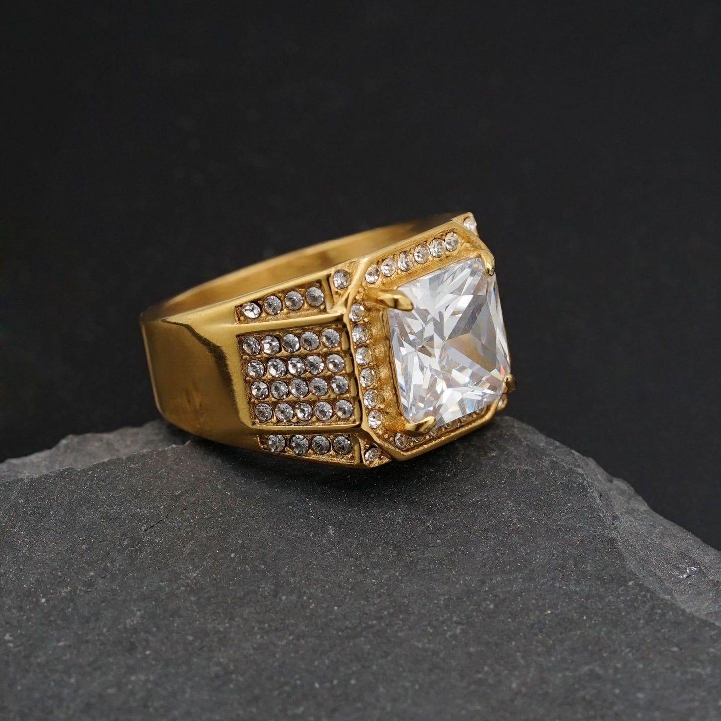 Planderful Titanium Steel Ring Gold Plated Zircon Inlay Luxury Unisex Hip Hop Statement
