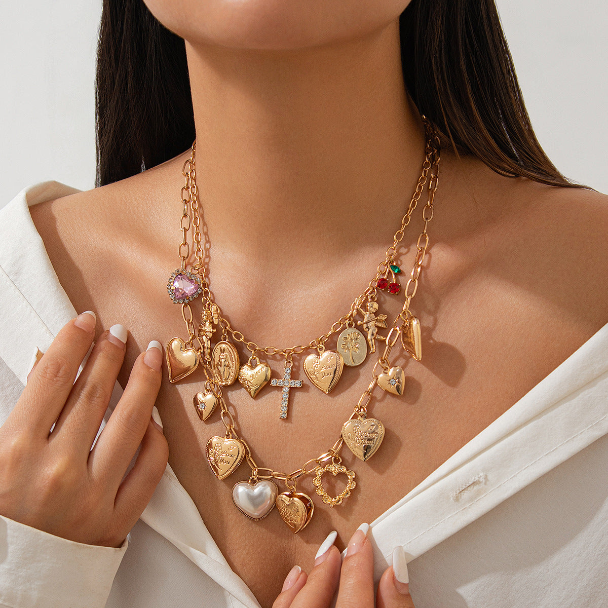 Planderful Vienna Verve Necklace – Elegant Imitation Pearl Fringe Design