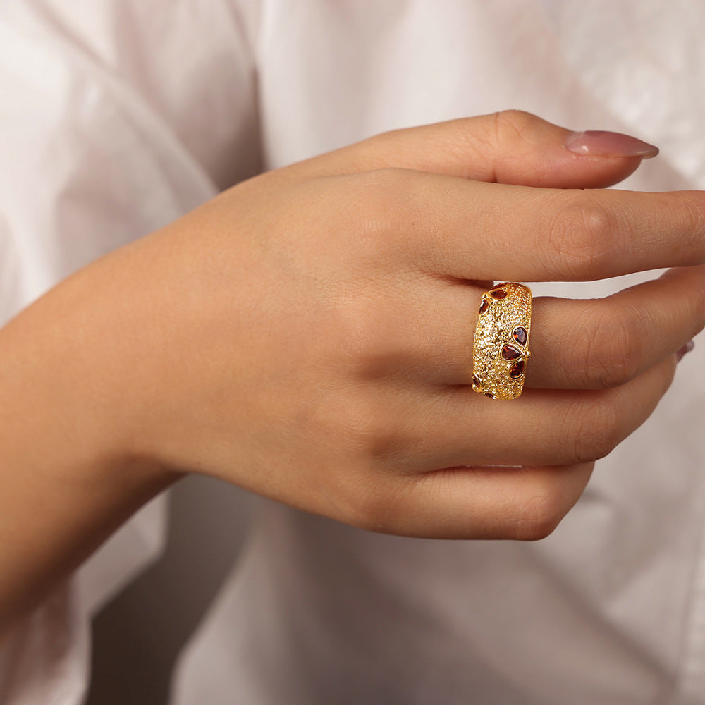 Court Elegance: Copper Zircon Open Ring - High-End Fashion Jewelry