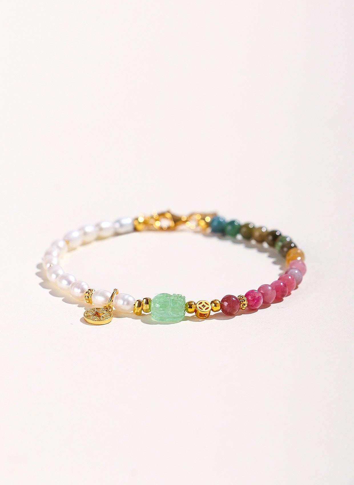 Planderful Fortune's Favor Bracelet – Freshwater Pearl and Tourmaline Design