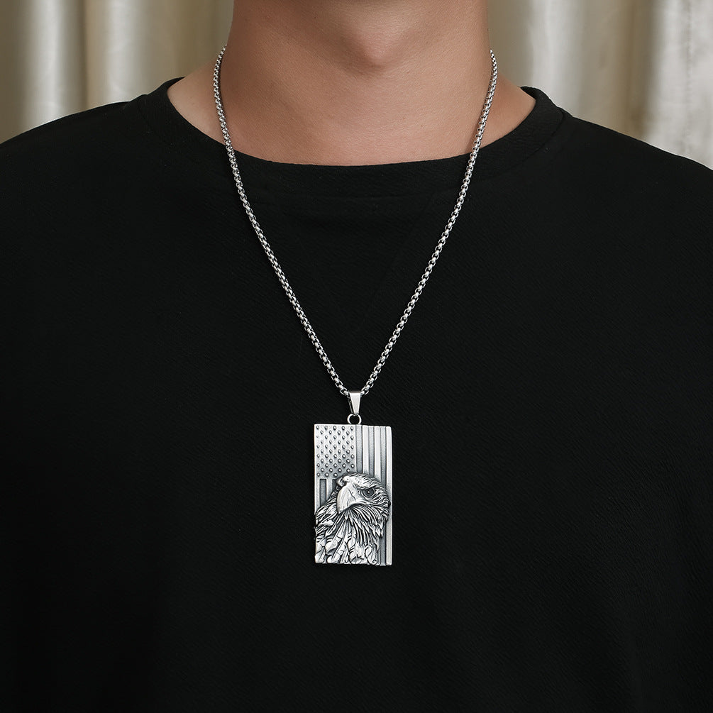 European and American Wind Bald Eagle Titanium Steel Pendant