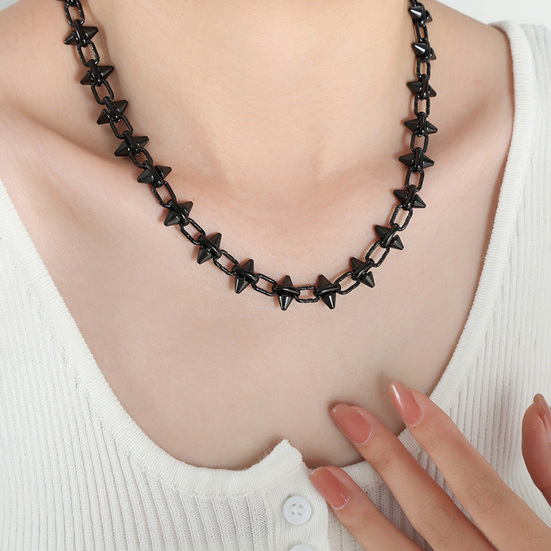 Urban Chic Titanium Necklace with Geometric Diamond Pendant