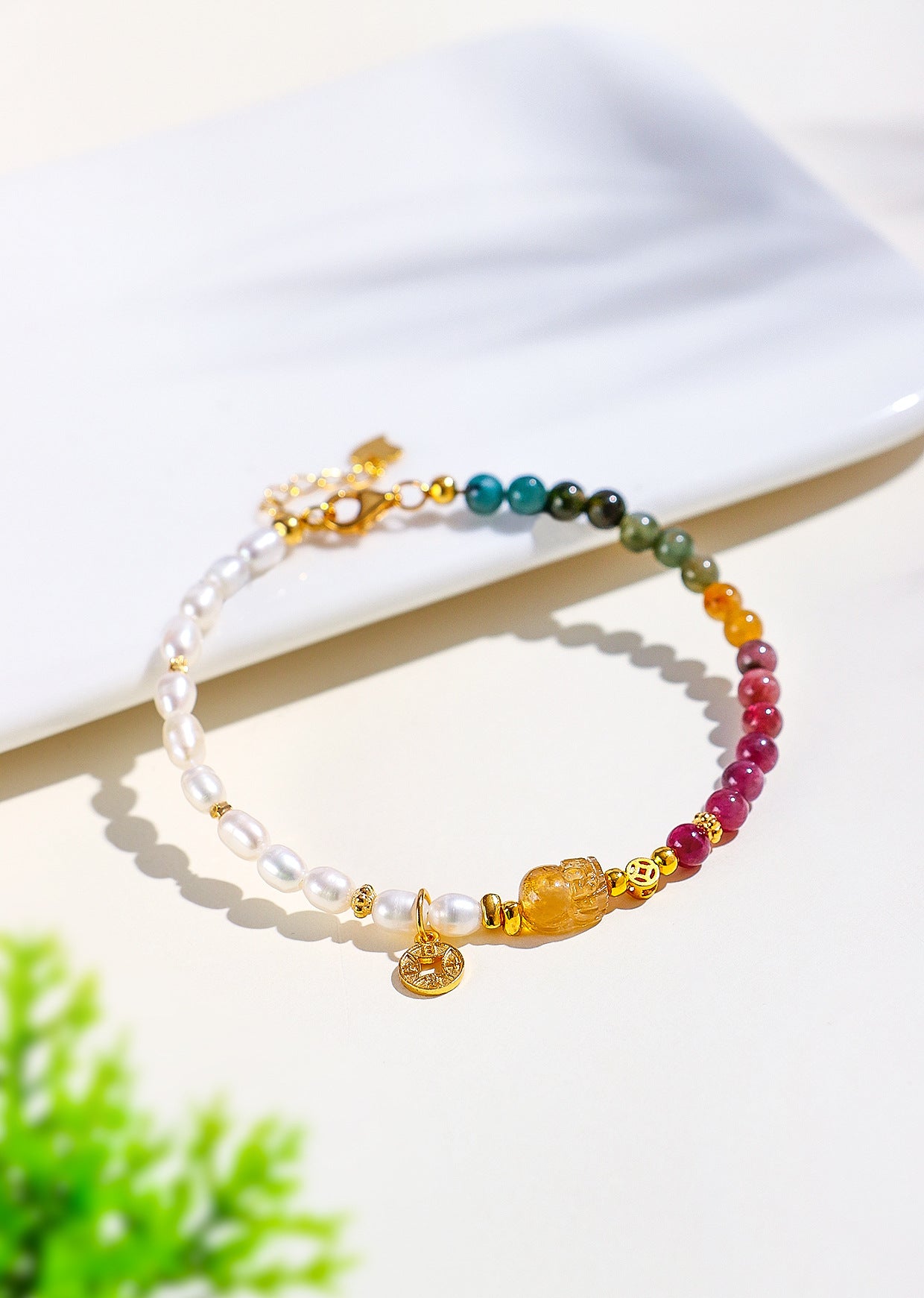 Planderful Fortune's Favor Bracelet – Elegant Freshwater Pearl and Tourmaline Design