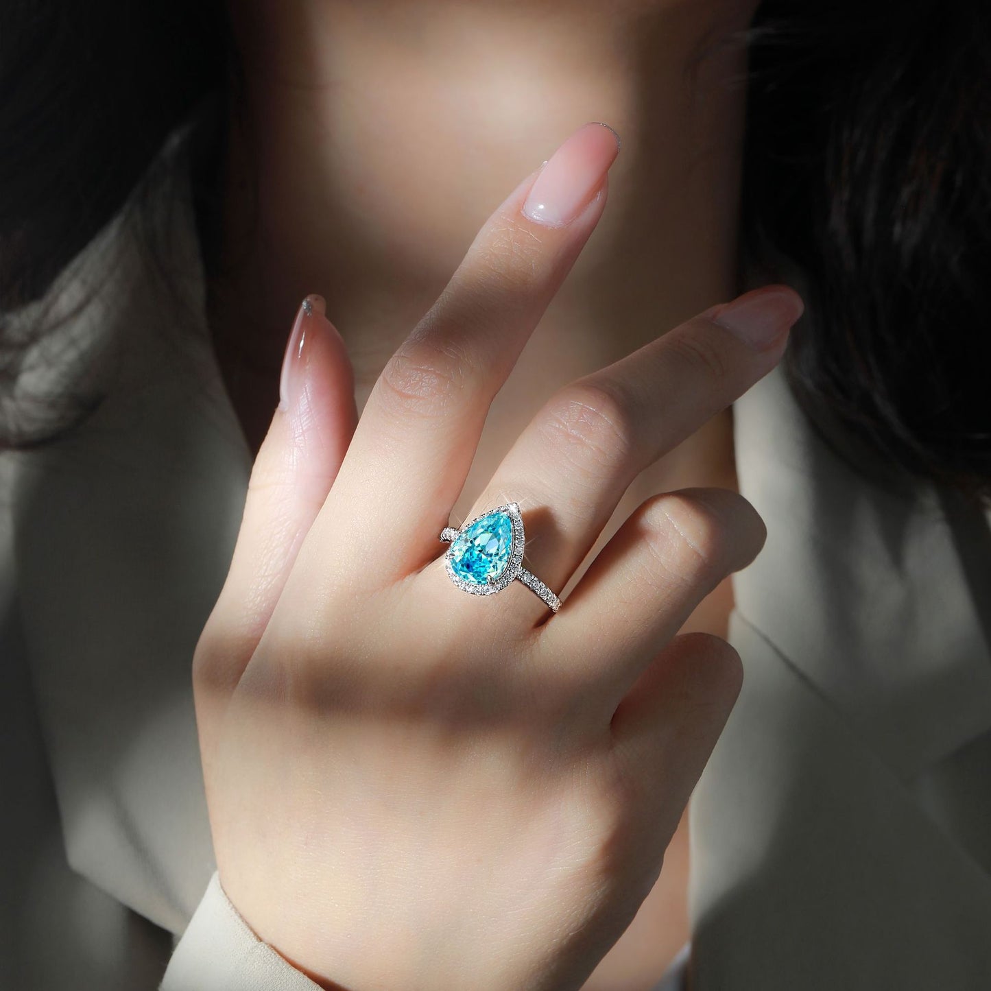 925 Sterling Silver 4ct Flame Ice Flower Cut Water Drop Ring