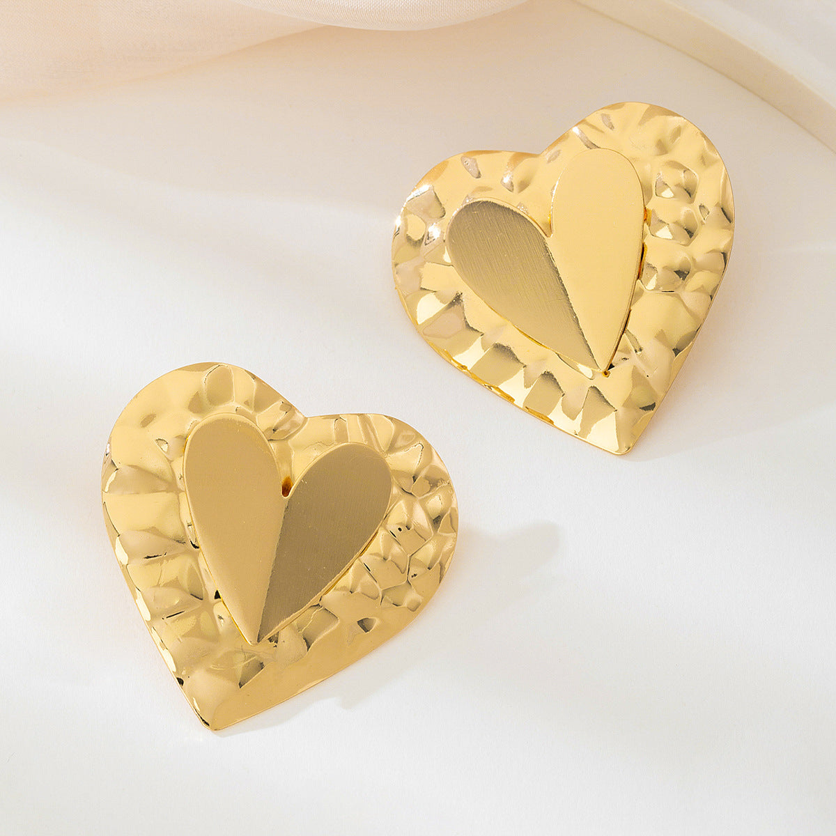 Planderful Vienna Verve Earrings – Elegant Metal Design for Special Occasions