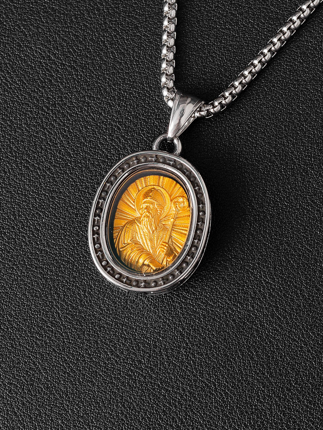 Steel Necklace – Elegant Virgin Portrait Pendant