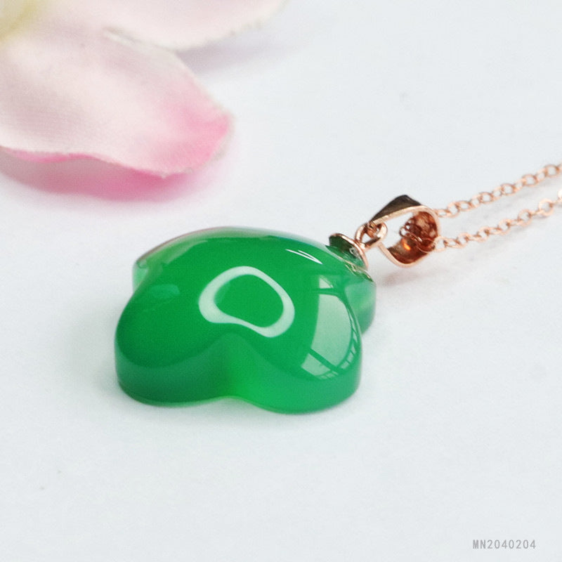 Green Chalcedony Clover Silver Pendant — No Chain