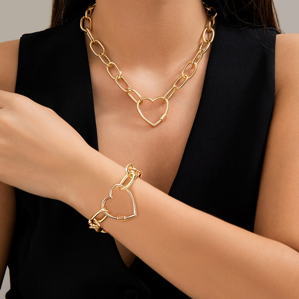 Elegant Punk Metal Necklace and Bracelet Set from Planderful Vienna Verve Collection