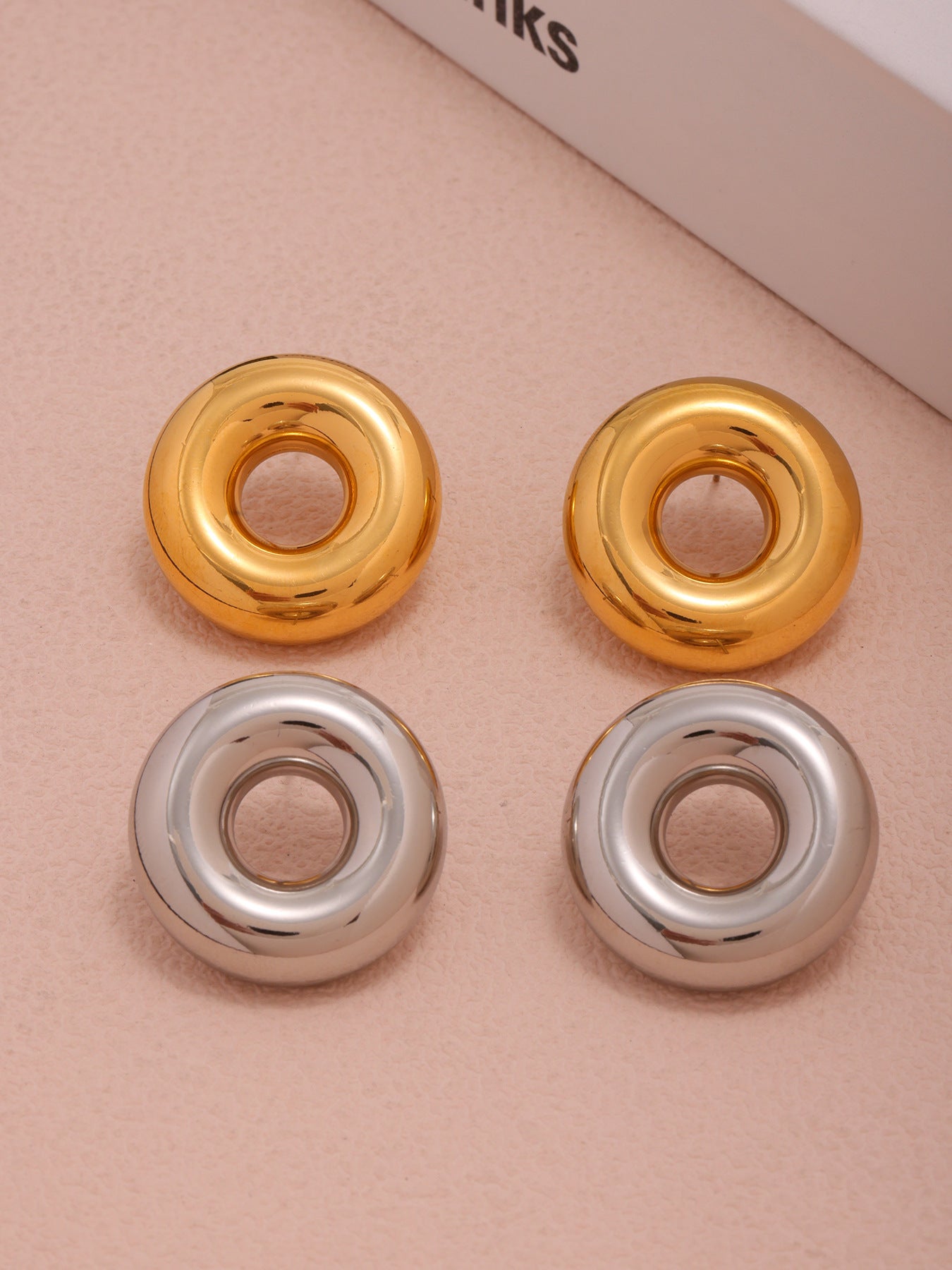 Planderful 18K Gold Plated Circle Hollow Earrings For Women