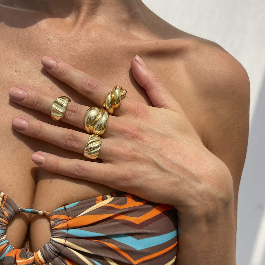 Planderful Vienna Verve Ring – Adjustable Geometric Design