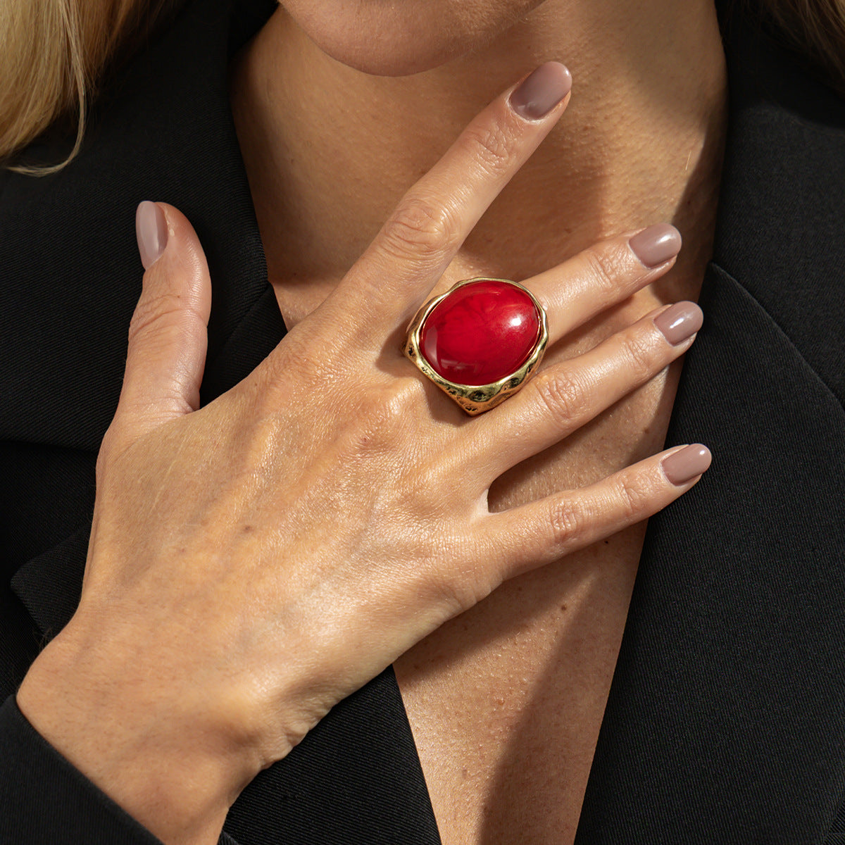 Planderful Vienna Verve Retro Redstone Oval Ring Wide Face Statement Jewelry For Women