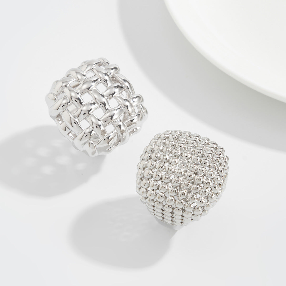 Planderful Statement Ring For Bold Fashion Lovers European Inspired Woven Mesh Alloy Design Vienna Verve