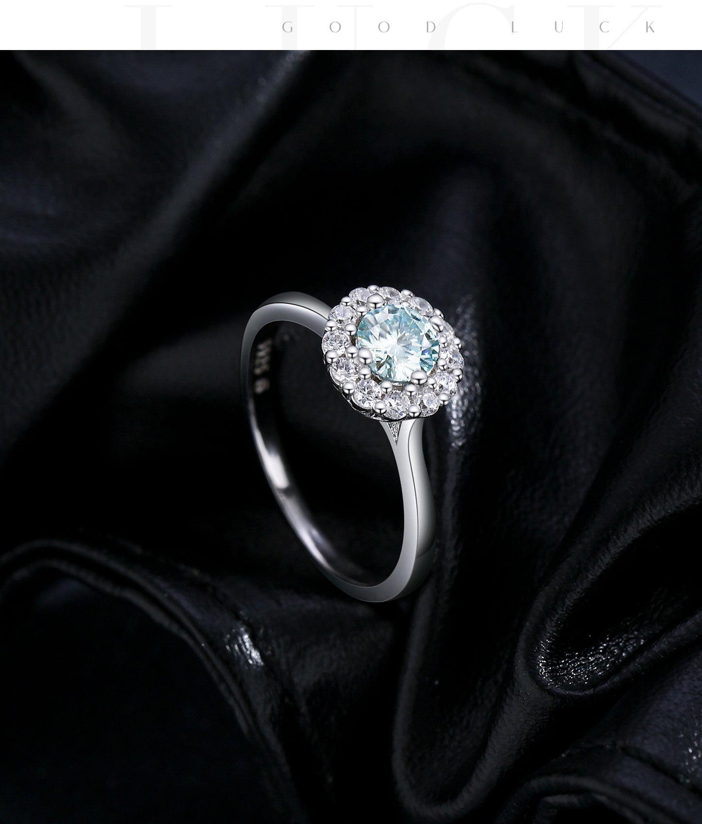 Planderful Moissanite Sparkling Ring Set – Exquisite Halo Design with 0.5 Carat Moissanite