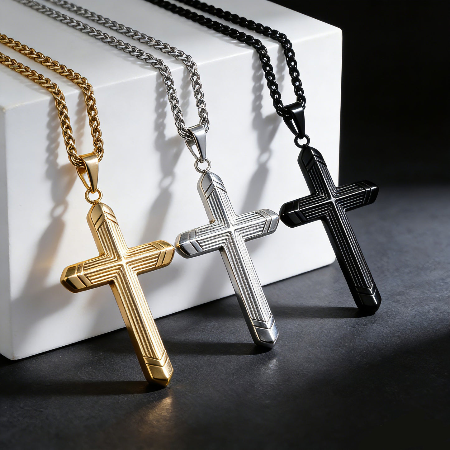 Steel Necklace – Elegant Geometric Cross
