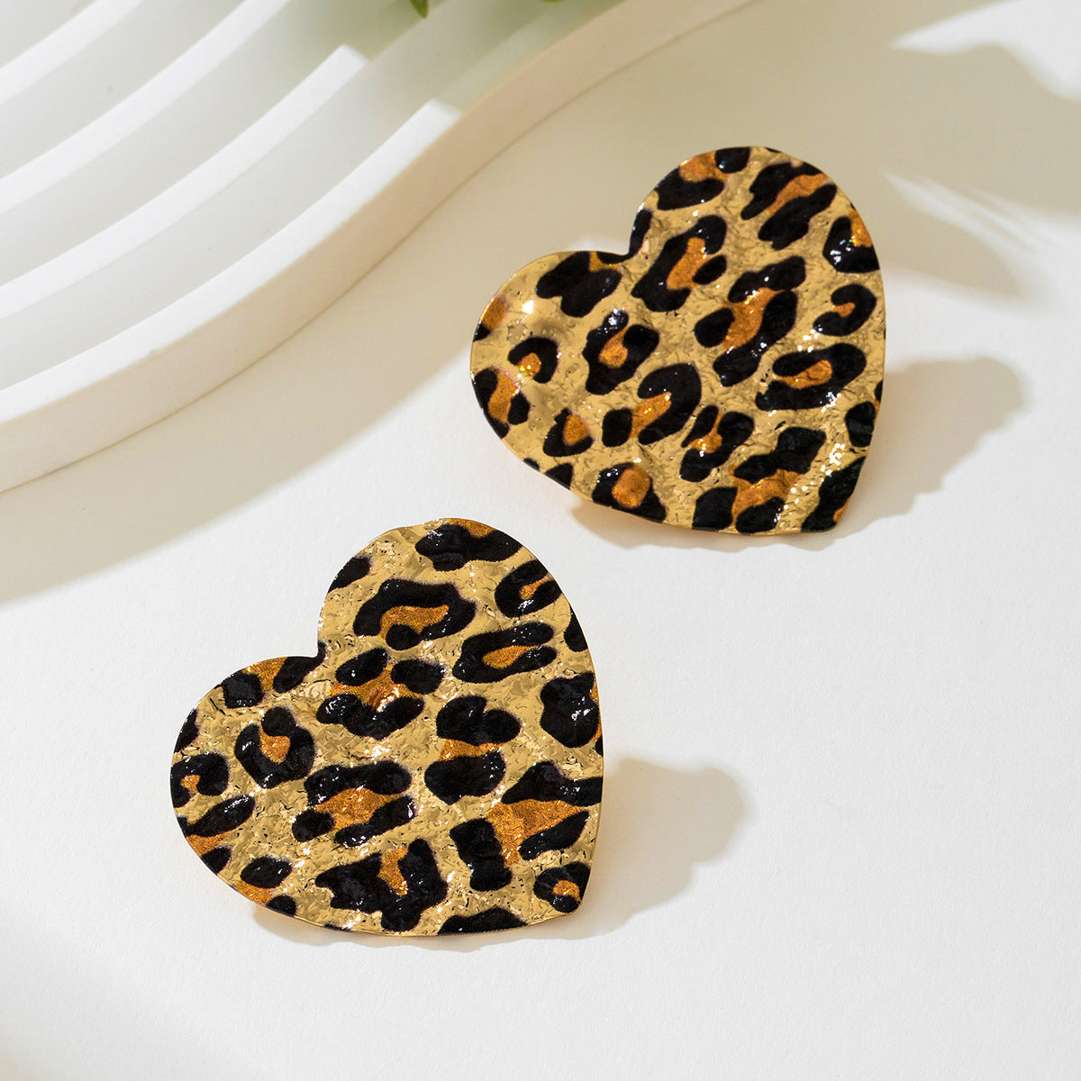 Planderful Vienna Verve Earrings – Chic Retro Leopard Print Design