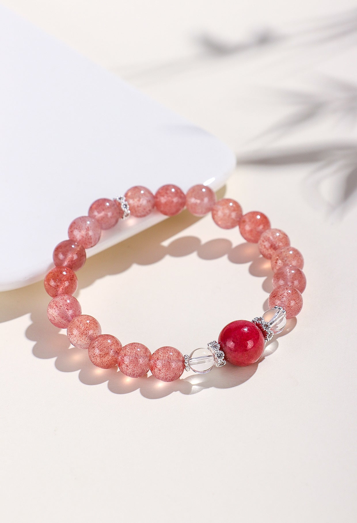 Planderful Fortune's Favor Bracelet – Fresh and Sweet Rose Stone Design