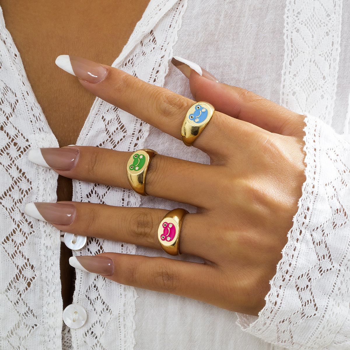 Froggy Colorful Ring with Geometric Hand Ornament